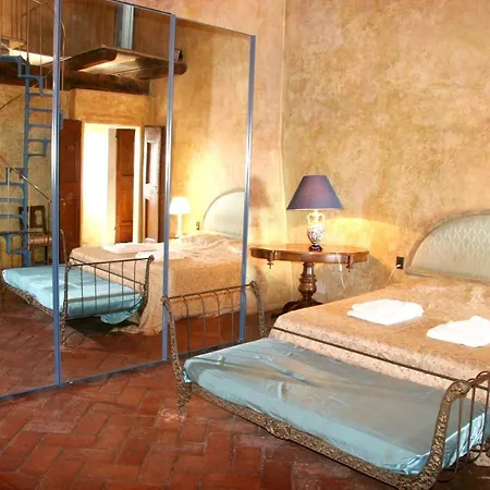 Holiday home 2 Bedrooms House With Shared Pool Jacuzzi And Furnished Terrace At Calenzano
