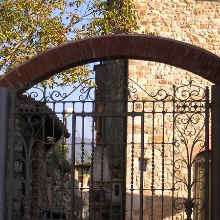 2 Bedrooms House With Shared Pool Jacuzzi And Furnished Terrace At Calenzano